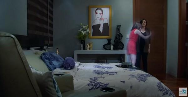 Kyline Alcantara hugging Sunshine Dizon in Kambal Karibal