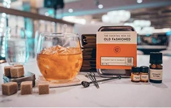 old fashioned cocktail kit