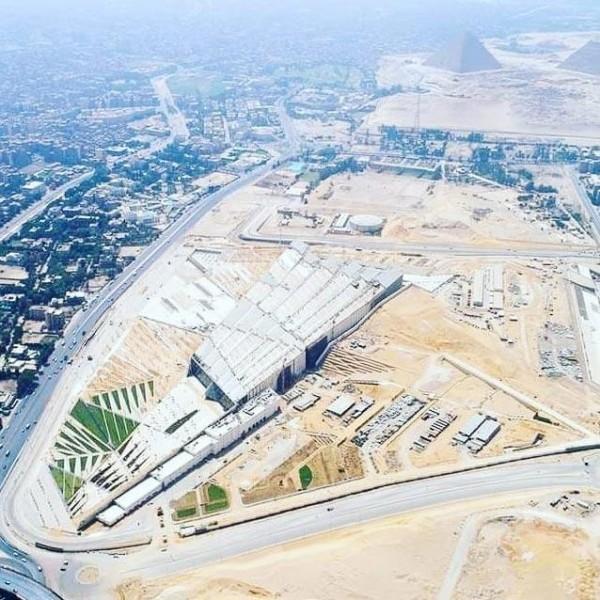 grand egyptian museum aerial view