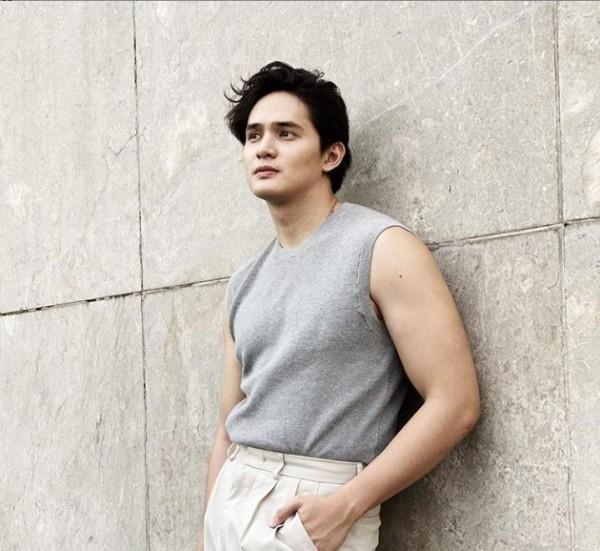 Photo taken from Ruru Madrid s Instagram account