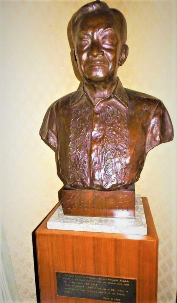 Jose P Laurel bust statue