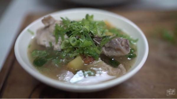 Erwan Heussaff s Chicken Tinola