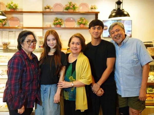 filipino dubbed movie picnic