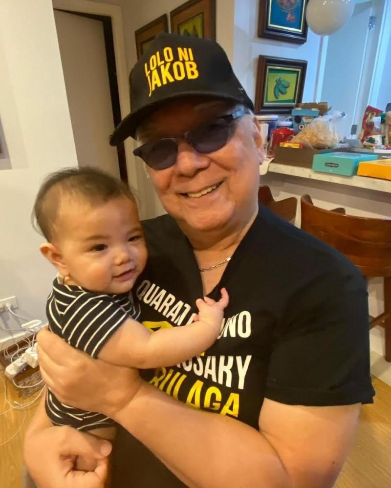 Joey de Leon and grandson