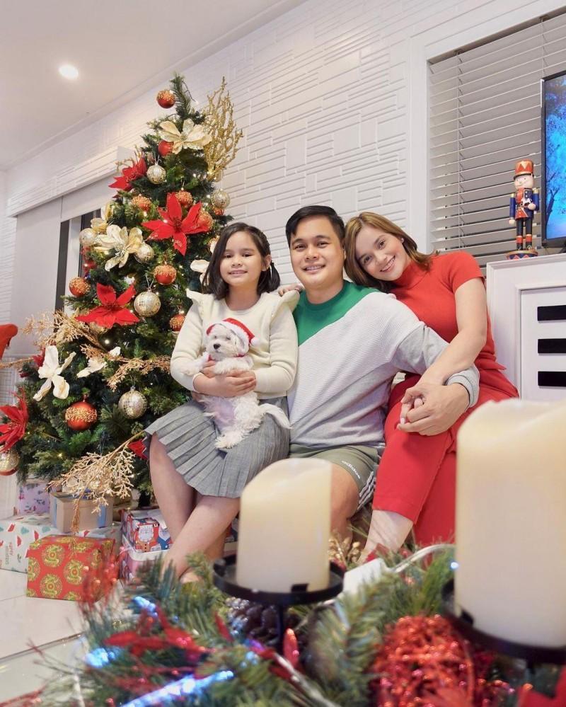 Yasmien Kurdi family