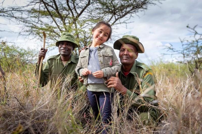 scarlet with rhinos and rangers