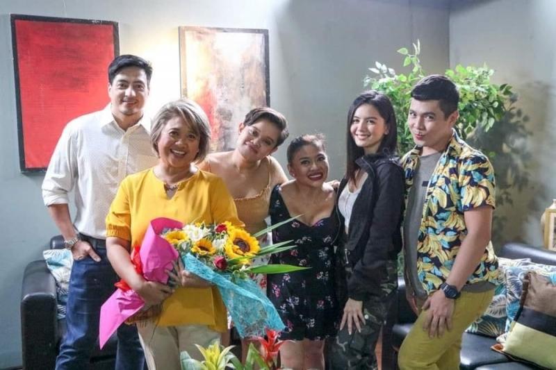 Divine Aucina at cast ng Dear Uge Presents Only Cielo Touches My Face