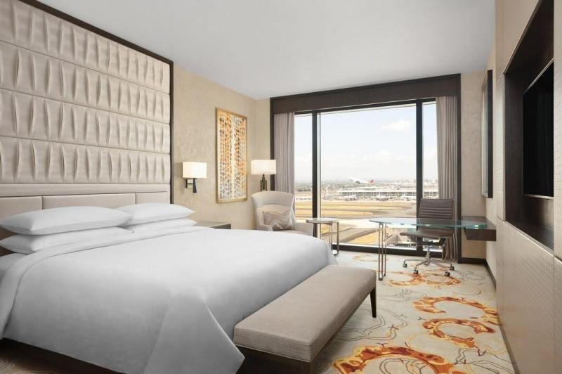 Sheraton Manila Hotel