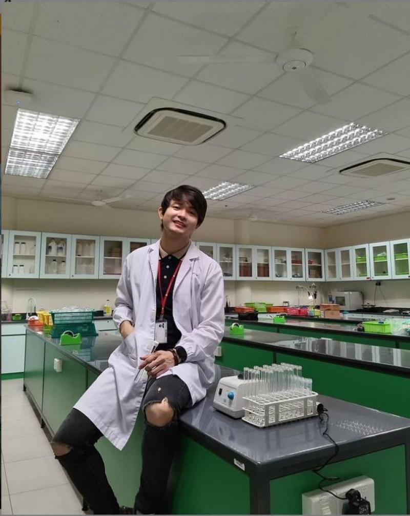 Photo taken from Nasser Amparna Instagram account