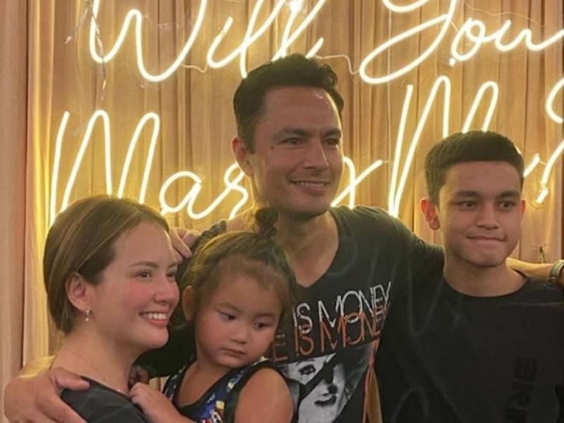 Ellen Adarna Elias Modesto Derek Ramsay and Austin Ramsay