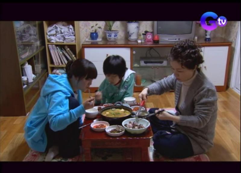 Geum Jan di kasama ang kanyang pamilya