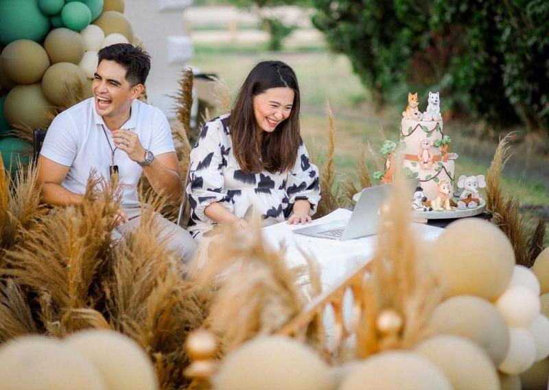  Joyce Pring and Juancho Trivino