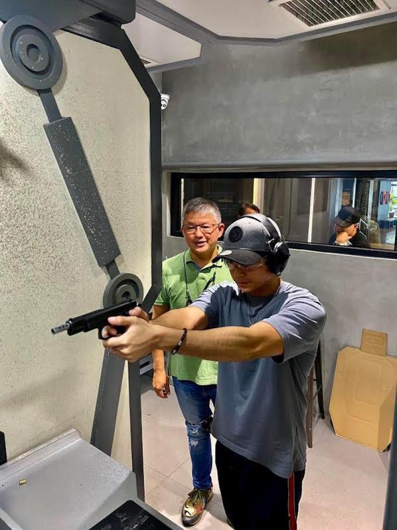 Miguel Tanfelix trains with former Olympian and world shooting champ Jethro Dionisio