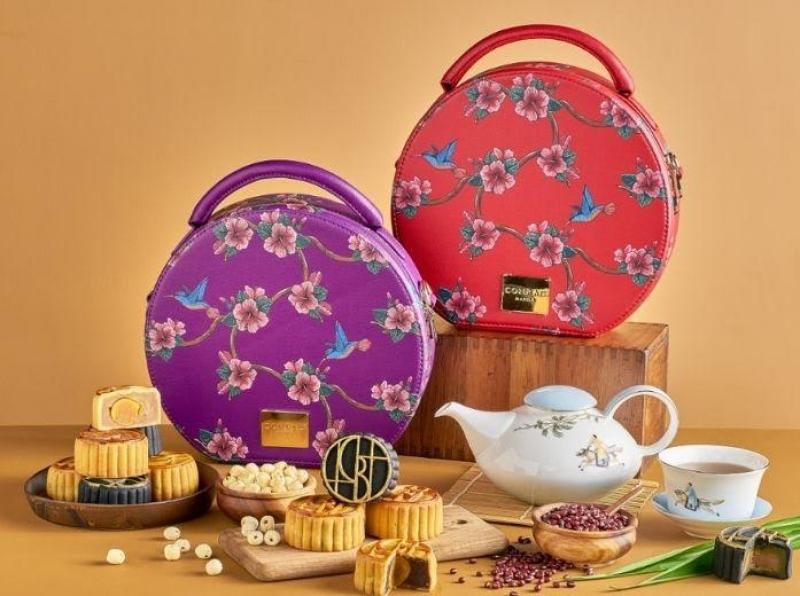 mooncake boxes at conrad manila
