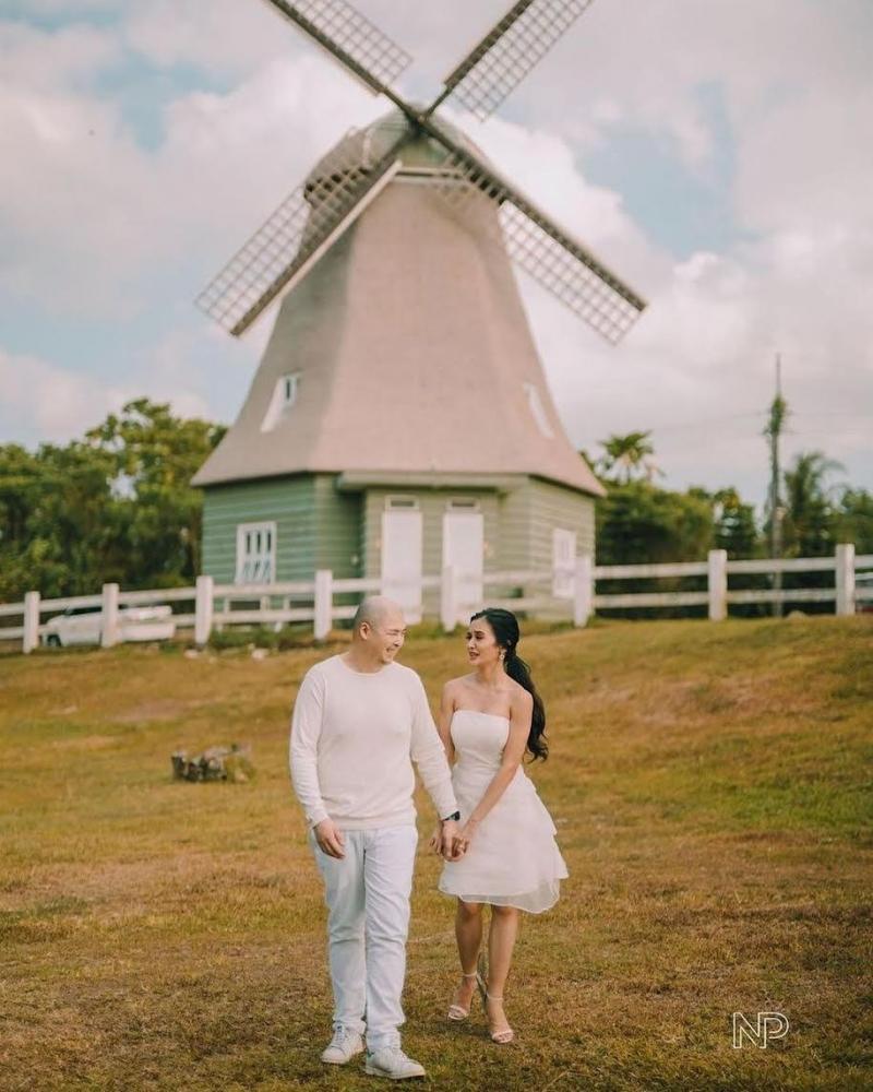 Kris Bernal Perry Choi