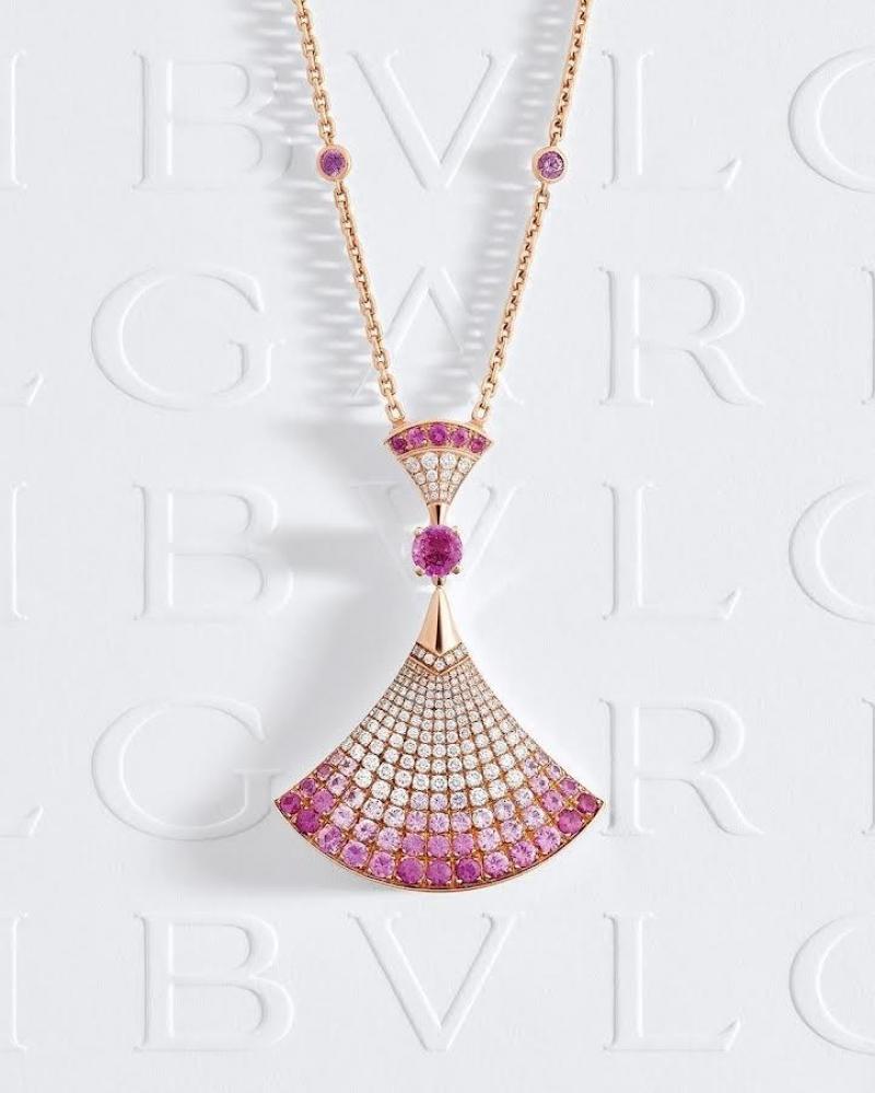 80+ Carat Diamond #Necklace 💎 Guess the Price 🤑 #diamond #diamonds #... |  TikTok