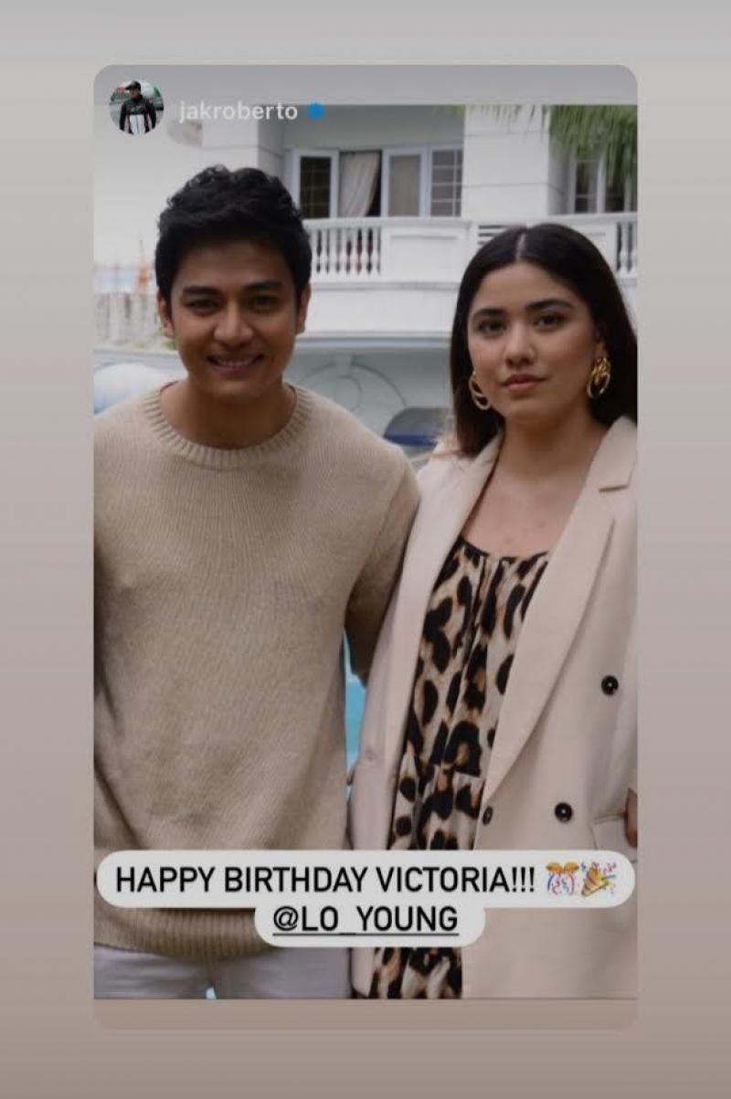 Jak Roberto and Lauren Young 