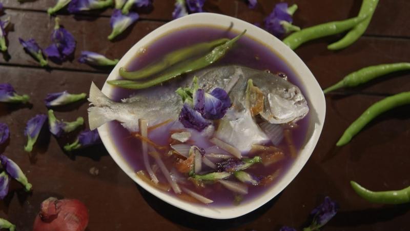 pompano with blue ternate