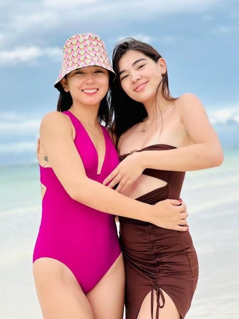 Beauty Gonzalez and Pamela Prinster