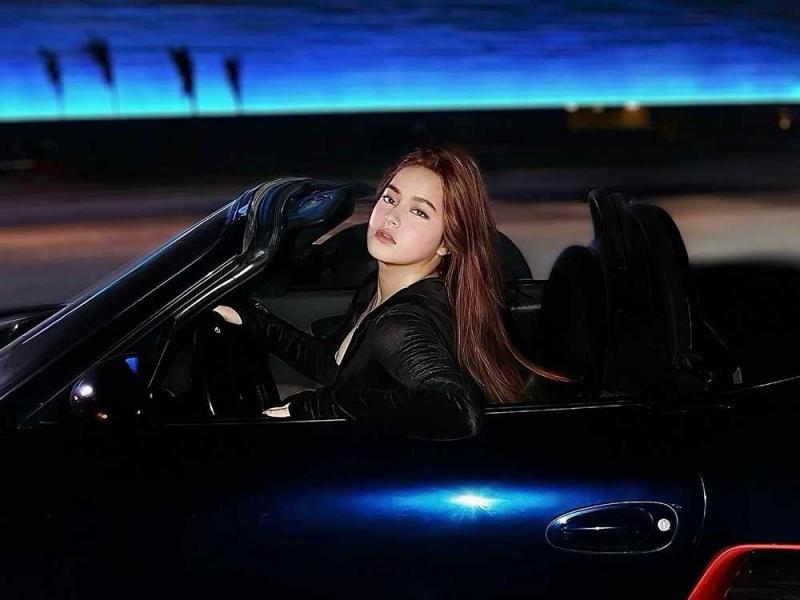 Jillian Ward Porsche