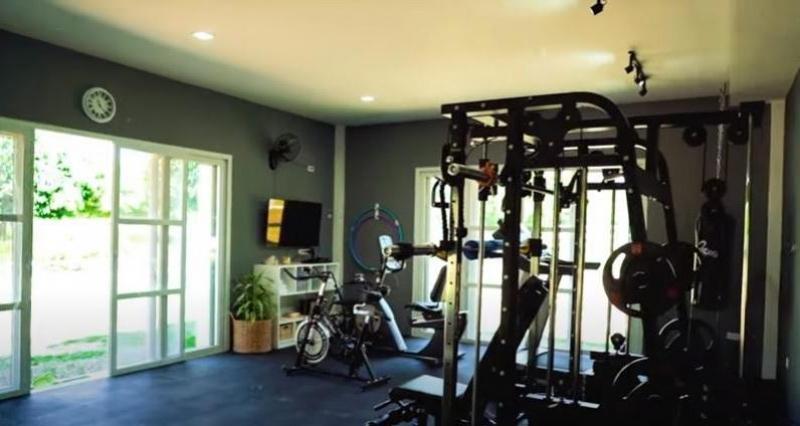 Bea Alonzo farm gym