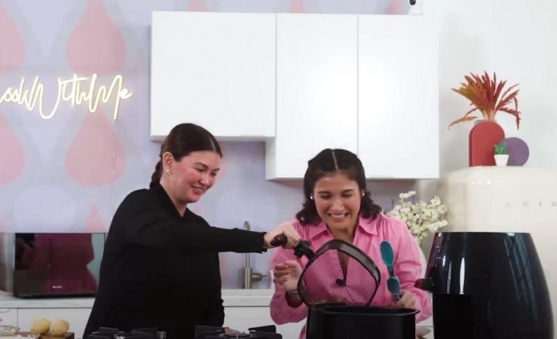 Camille Prats and Angelica Panganiban