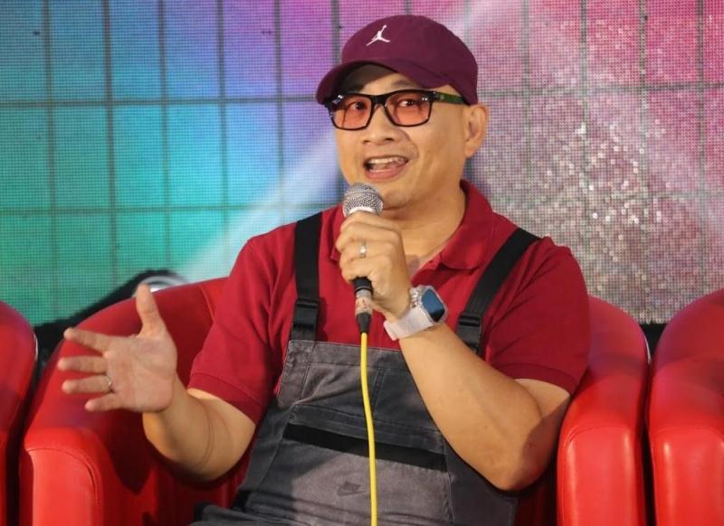 Award winning comedian and content creator Michael V