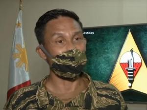 Soldiers donate to GMA Kapuso Foundation