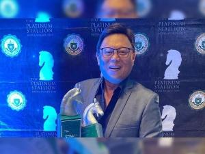 Arnold Clavio and other Super Radyo DZBB hosts in 2019 Platinum Stallion Media Awards