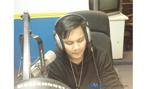 Rapper Smugglaz and Ashley Gosiengfiao spotted in ‘Sikat Sa Barangay ...