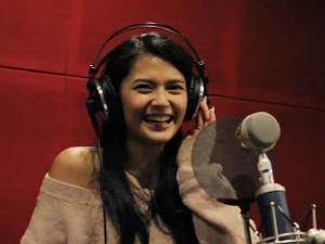 Bianca Umali Kahit Kailan Lyric Video